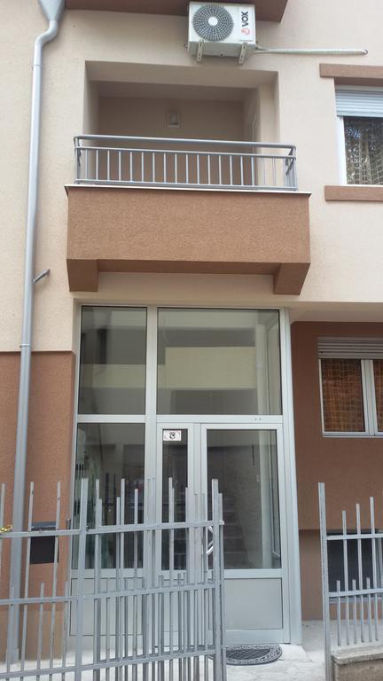 Athos Apartments Ni 외부 사진
