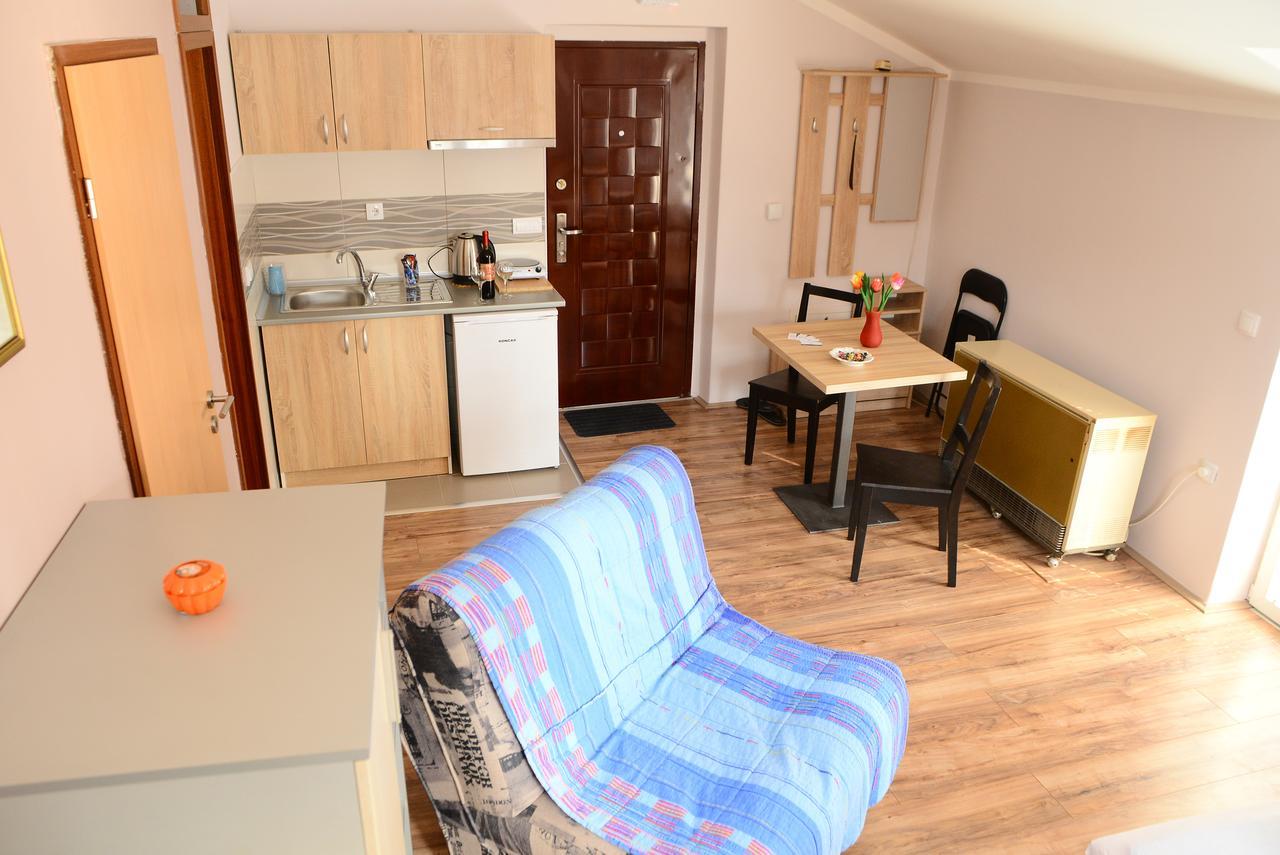 Athos Apartments Ni 외부 사진