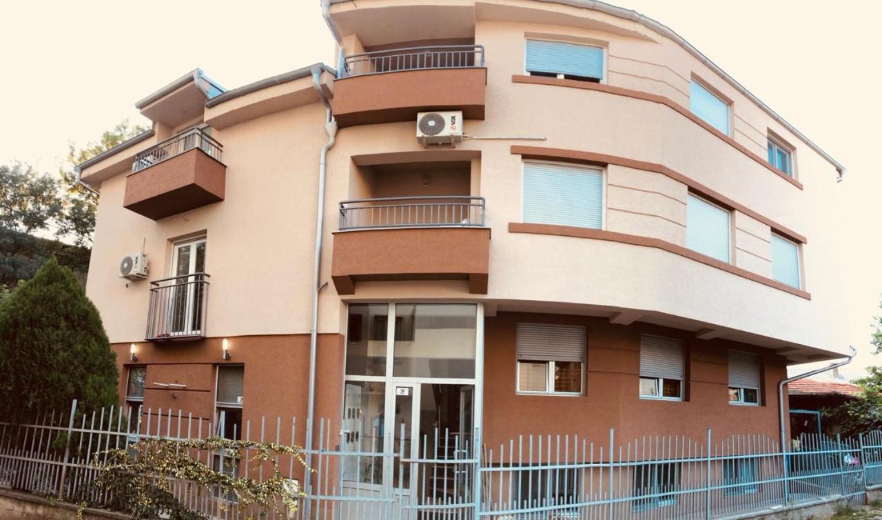Athos Apartments Ni 외부 사진