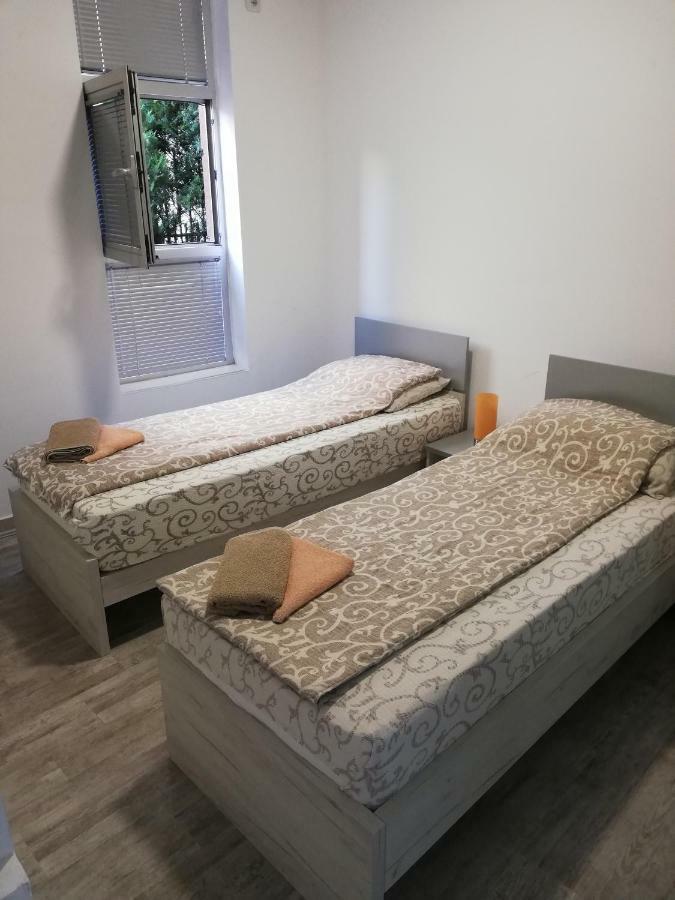 Athos Apartments Ni 외부 사진